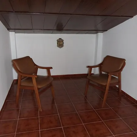 Restaurante Canteras Πανσιόν Pedrera