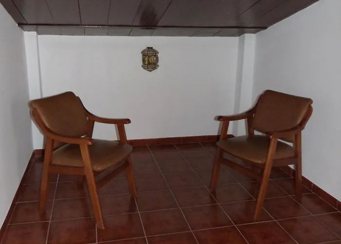 Restaurante Canteras Πανσιόν Pedrera