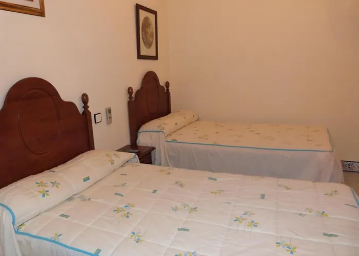 Πανσιόν Restaurante Canteras 3*